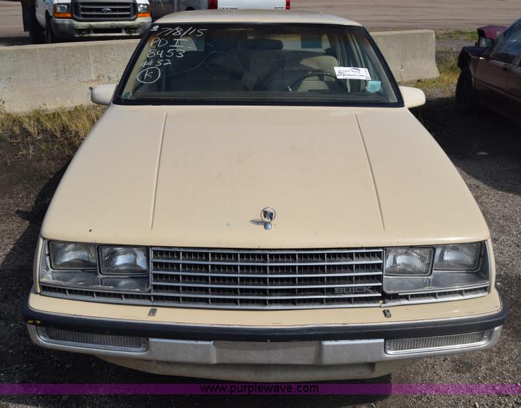 image for item J7239 1986 Buick LeSabre Limited