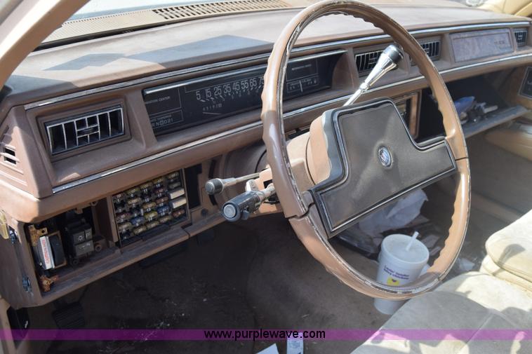 image for item J7239 1986 Buick LeSabre Limited