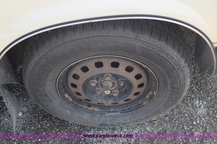 image for item J7239 1986 Buick LeSabre Limited