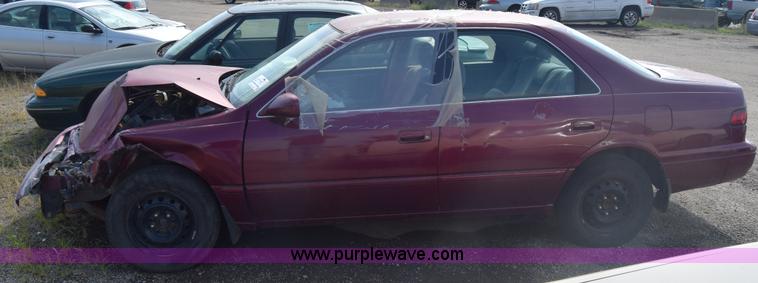 image for item J7240 1997 Toyota Camry