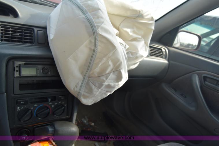 image for item J7240 1997 Toyota Camry