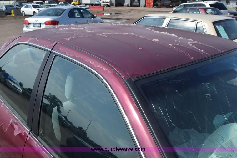 image for item J7240 1997 Toyota Camry