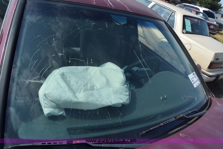 image for item J7240 1997 Toyota Camry