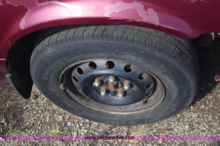 image for item J7240 1997 Toyota Camry