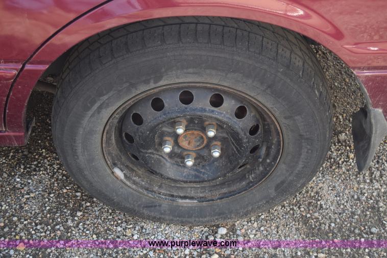 image for item J7240 1997 Toyota Camry