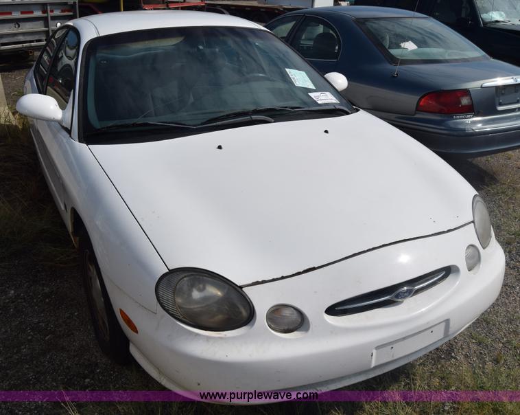image for item J7241 1998 Ford Taurus LX