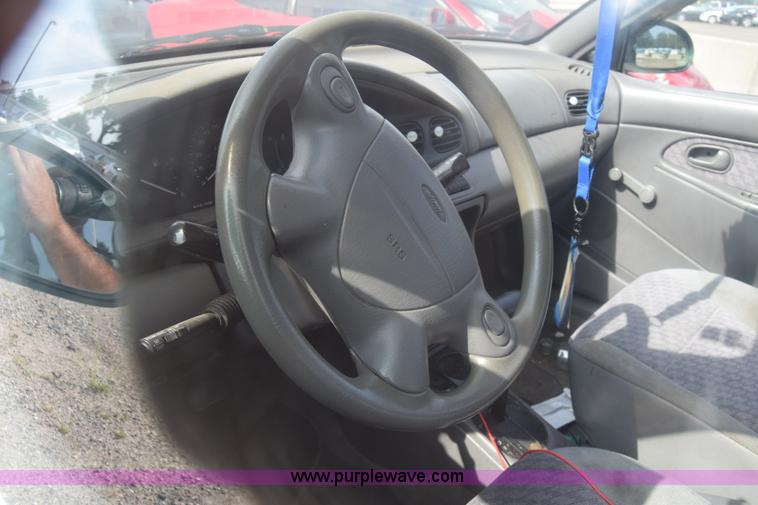 image for item J7243 1997 Ford Aspire