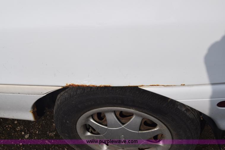 image for item J7243 1997 Ford Aspire