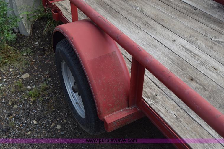 image for item J7245 2007 Road Clipper utility trailer