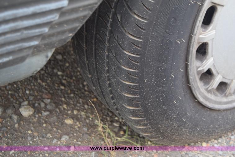 image for item J8010 1982 Mercedes Benz 300 SD