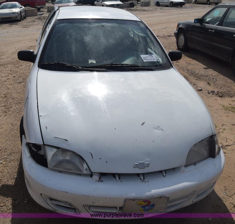 image for item J8011 2002 Chevrolet Cavalier