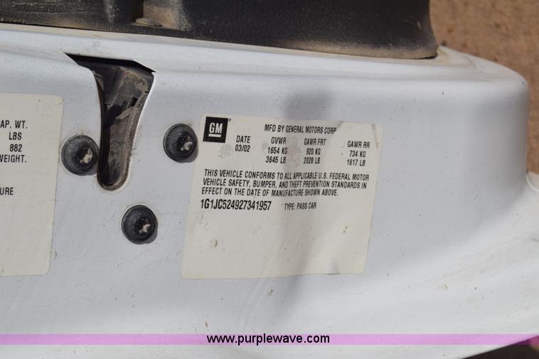 image for item J8011 2002 Chevrolet Cavalier