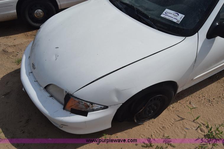 image for item J8011 2002 Chevrolet Cavalier