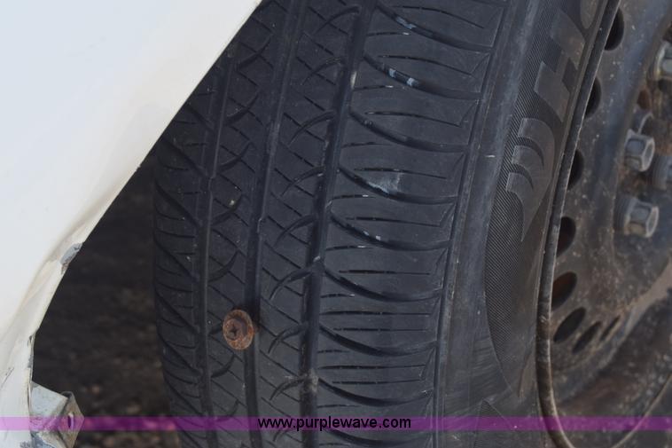 image for item J8011 2002 Chevrolet Cavalier