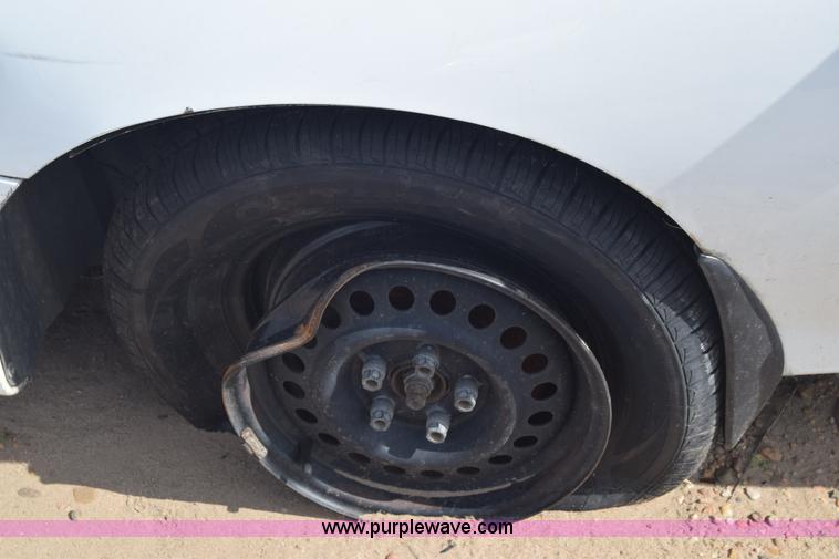 image for item J8011 2002 Chevrolet Cavalier