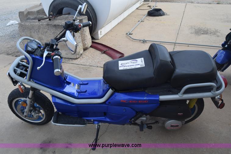 image for item J8014 2007 Basham MC60 moped