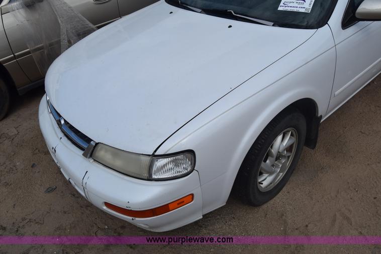image for item J8018 1997 Nissan Maxima