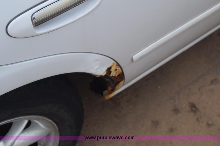 image for item J8018 1997 Nissan Maxima