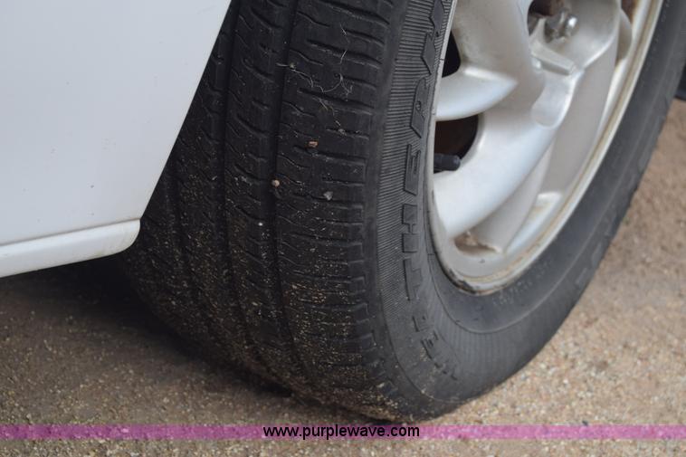 image for item J8018 1997 Nissan Maxima