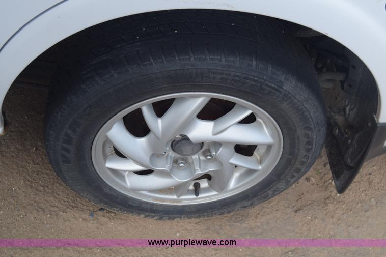 image for item J8018 1997 Nissan Maxima