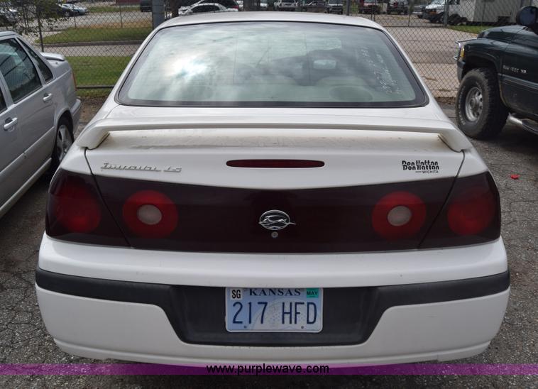 image for item J8020 2003 Chevrolet Impala LS