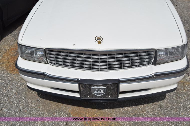 image for item J8022 1995 Cadillac DeVille