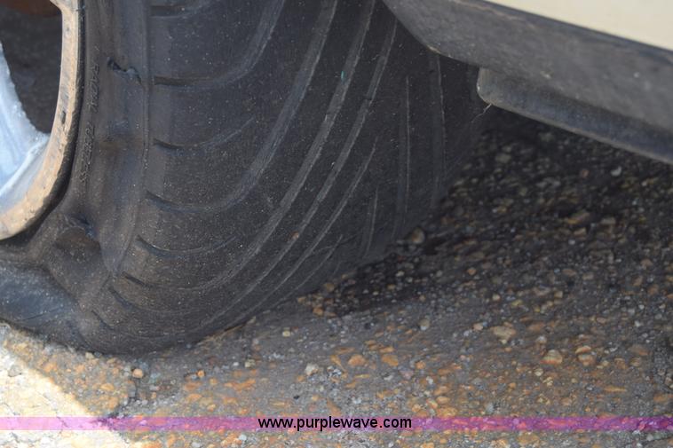 image for item J8022 1995 Cadillac DeVille