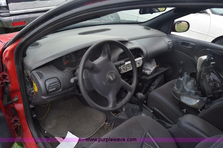 image for item J8026 2000 Plymouth Neon