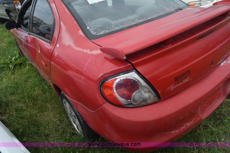 image for item J8026 2000 Plymouth Neon