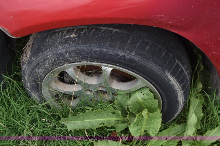 image for item J8026 2000 Plymouth Neon