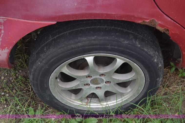 image for item J8026 2000 Plymouth Neon