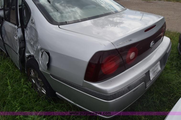 image for item J8027 2001 Chevrolet Impala