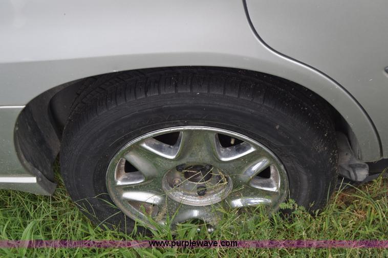 image for item J8027 2001 Chevrolet Impala