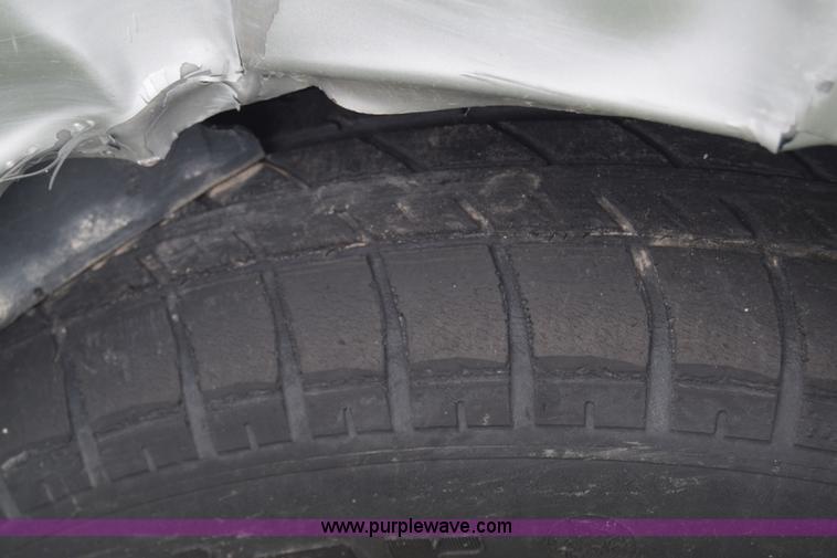 image for item J8027 2001 Chevrolet Impala