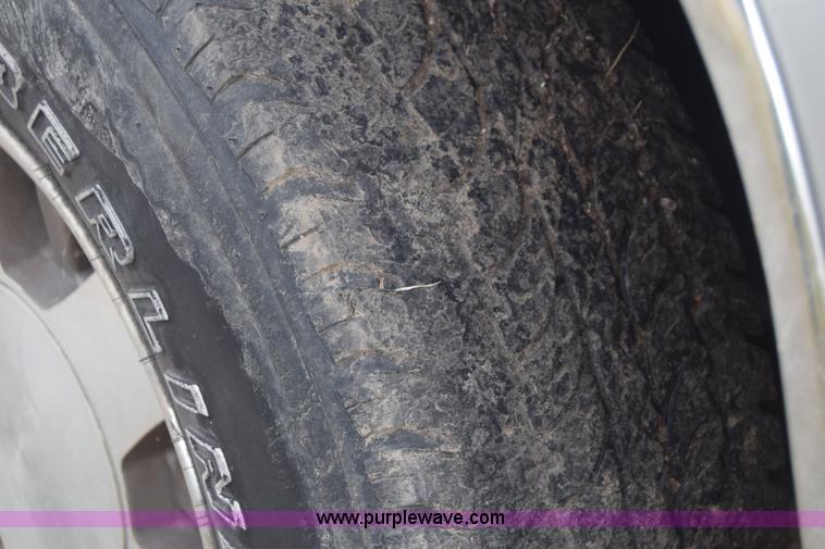 image for item J8029 1989 Chevrolet 1500 pickup truck