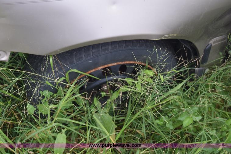 image for item J8032 1999 Toyota Corolla