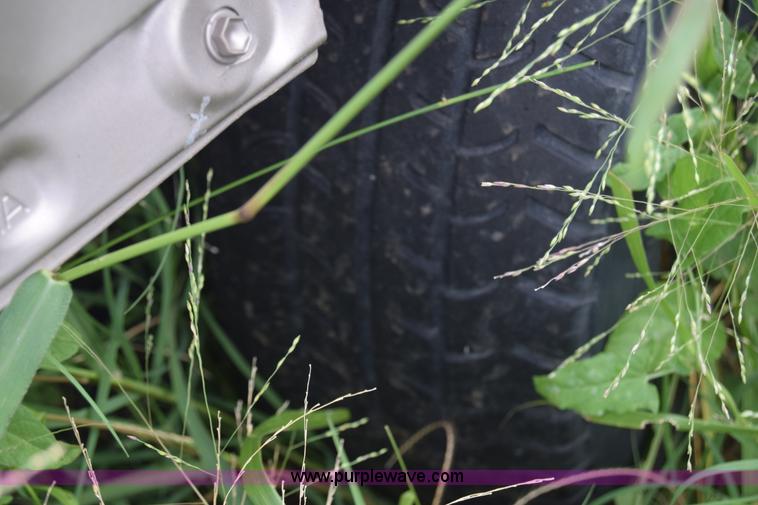 image for item J8032 1999 Toyota Corolla