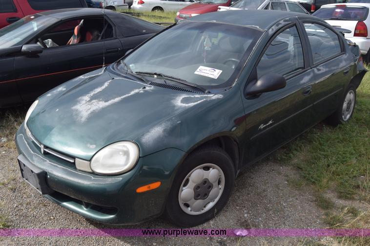 image for item J8033 2000 Plymouth Neon