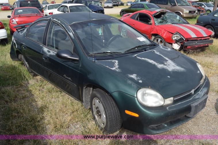 image for item J8033 2000 Plymouth Neon