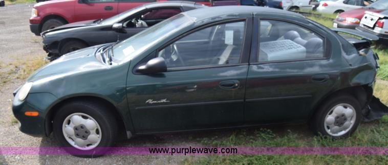 image for item J8033 2000 Plymouth Neon