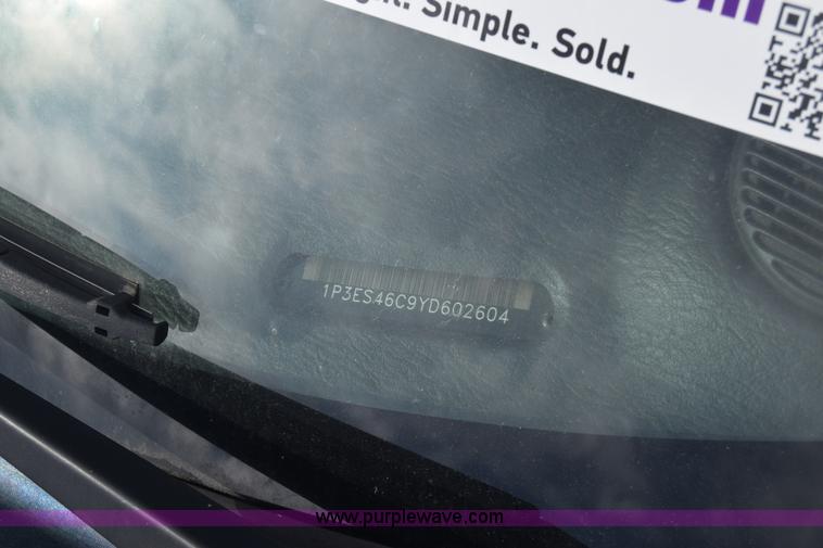 image for item J8033 2000 Plymouth Neon