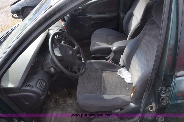 image for item J8033 2000 Plymouth Neon