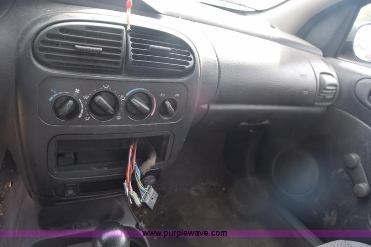 image for item J8033 2000 Plymouth Neon