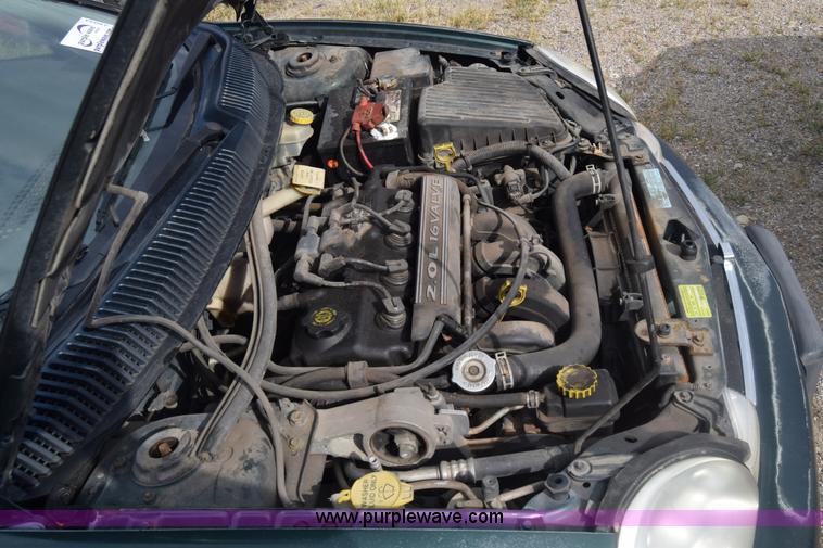 image for item J8033 2000 Plymouth Neon