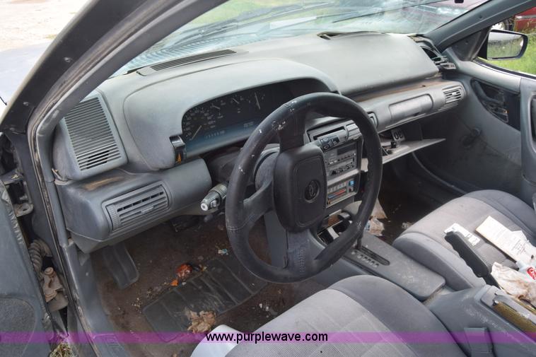 image for item J8034 1991 Chevrolet Cavalier