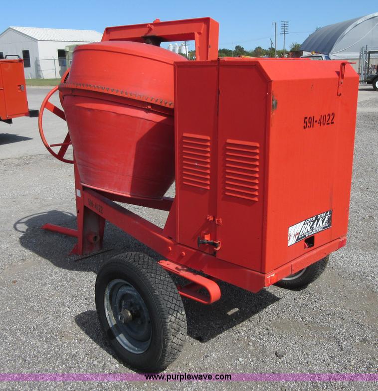 image for item BB9199 1982 Stone 9CM concrete mixer