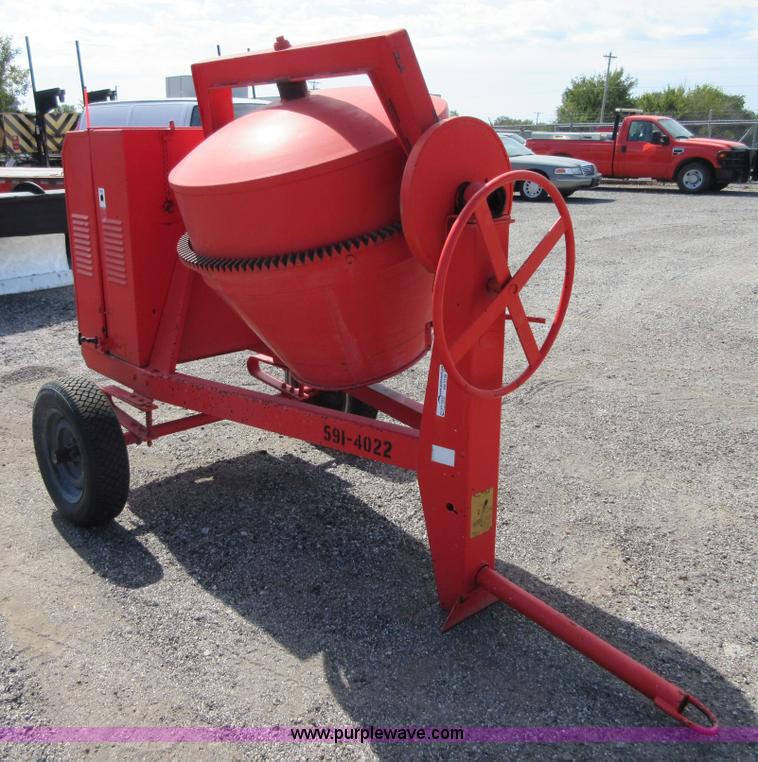 image for item BB9199 1982 Stone 9CM concrete mixer