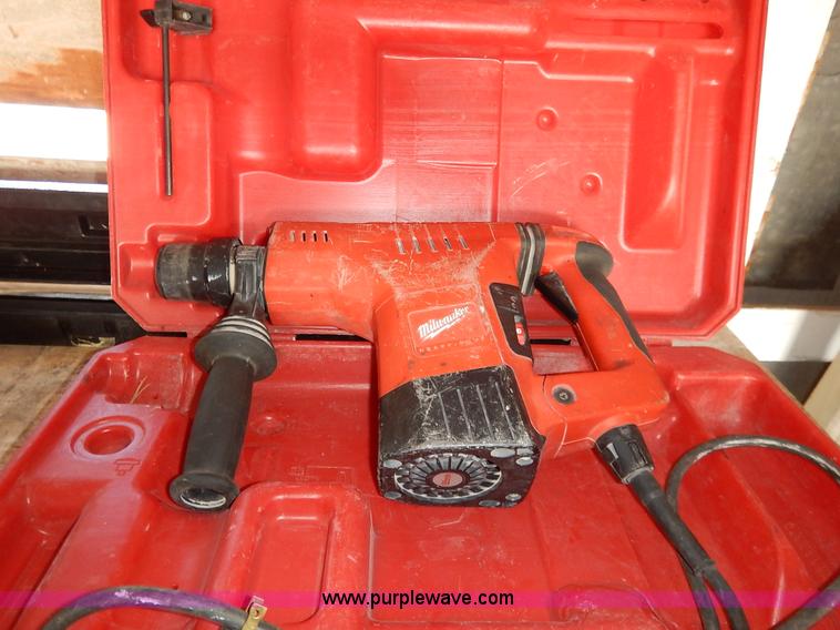 image for item BH9752 Milwaukee 5321-21 rotary hammer drill