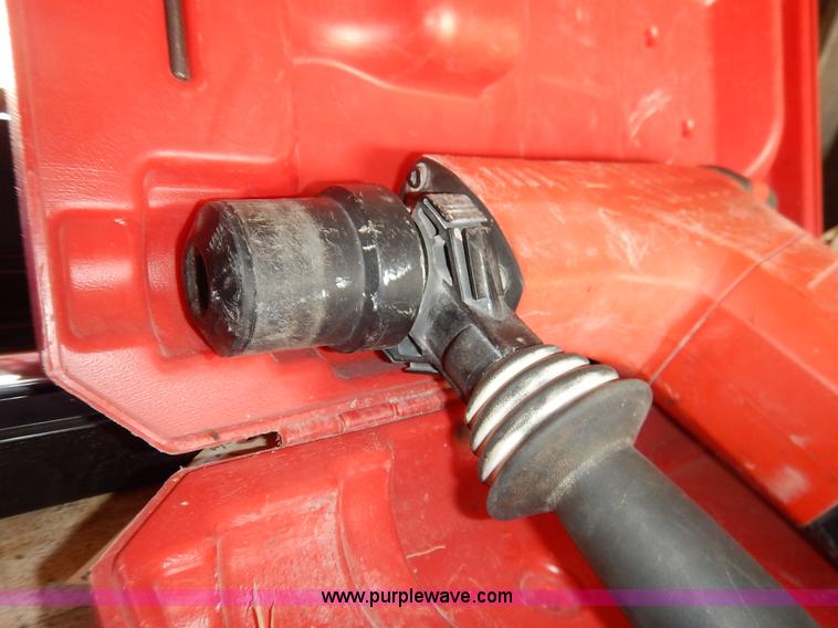 image for item BH9752 Milwaukee 5321-21 rotary hammer drill