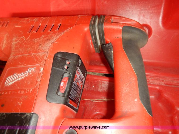 image for item BH9752 Milwaukee 5321-21 rotary hammer drill